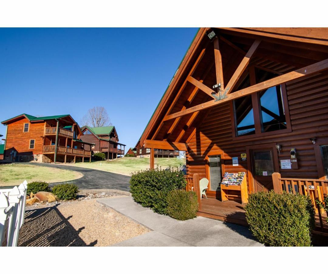 Robins Nest - Wc Accessible, Views, Community Pool Holiday home