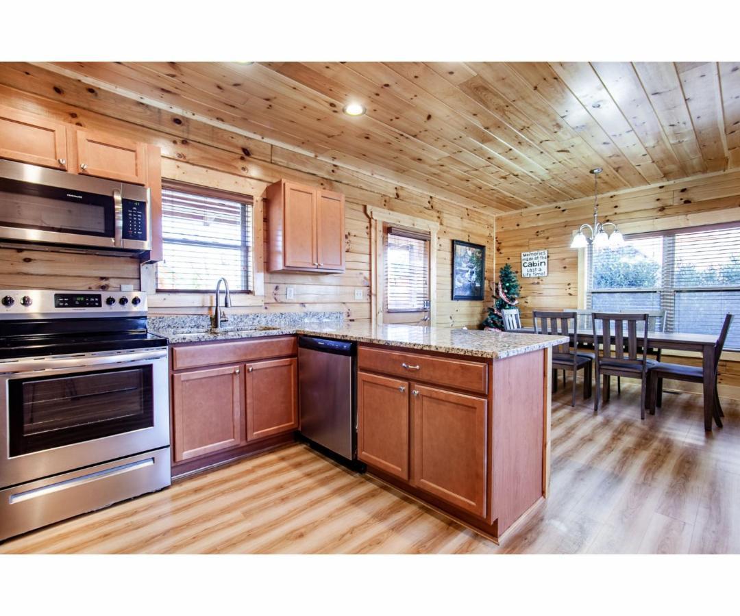 Holiday home Robins Nest - Wc Accessible, Views, Community Pool *