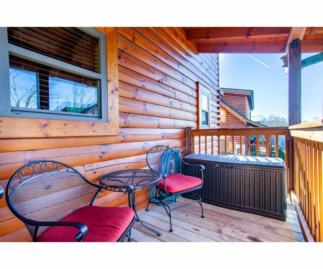 Robins Nest - Wc Accessible, Views, Community Pool *