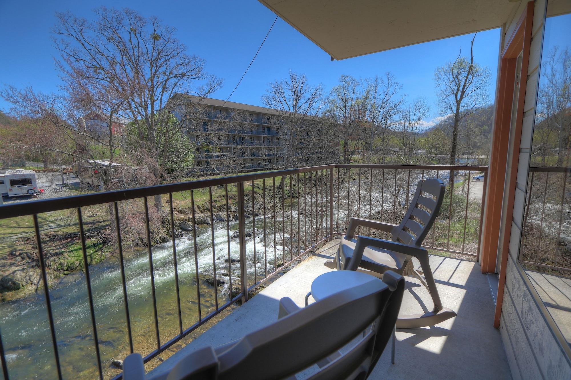 Hotel Creekstone Pigeon Forge