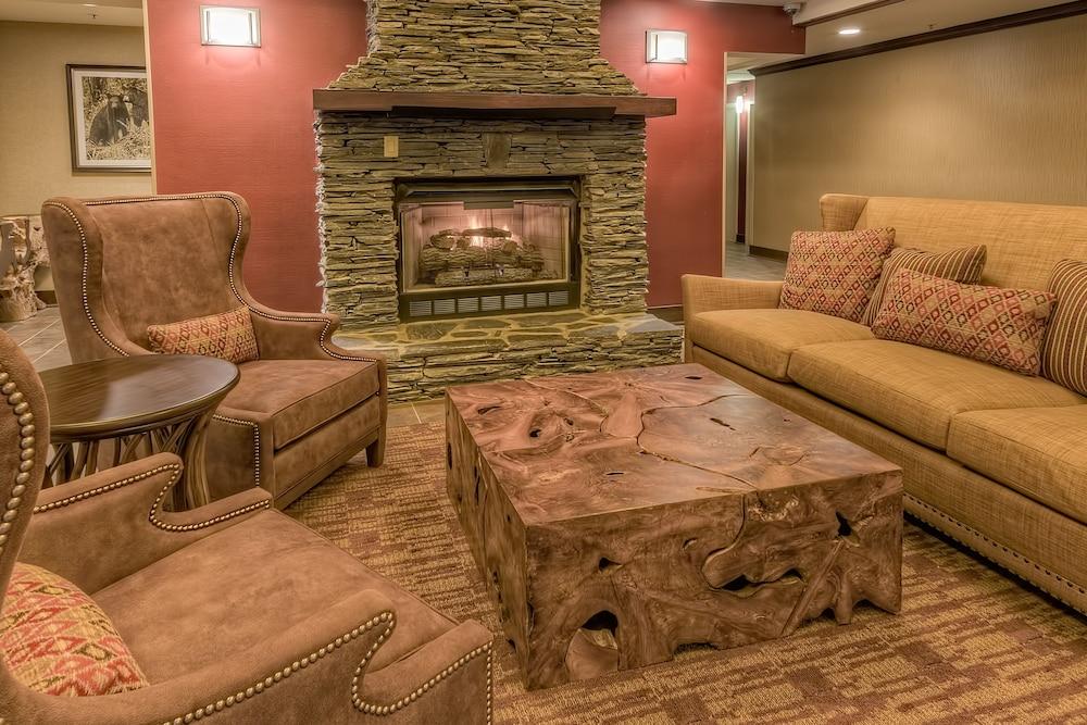 Hotel La Quinta By Wyndham 3*