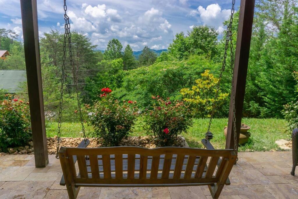 Holiday home Smoky Mountain Splendor Two Third Acre 2 King Master Pigeon Forge