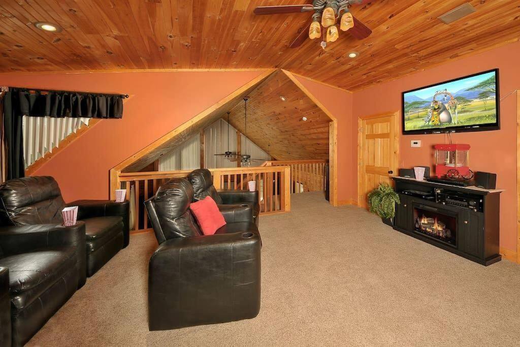 Holiday home Smoky Mountain Splendor Two Third Acre 2 King Master Pigeon Forge