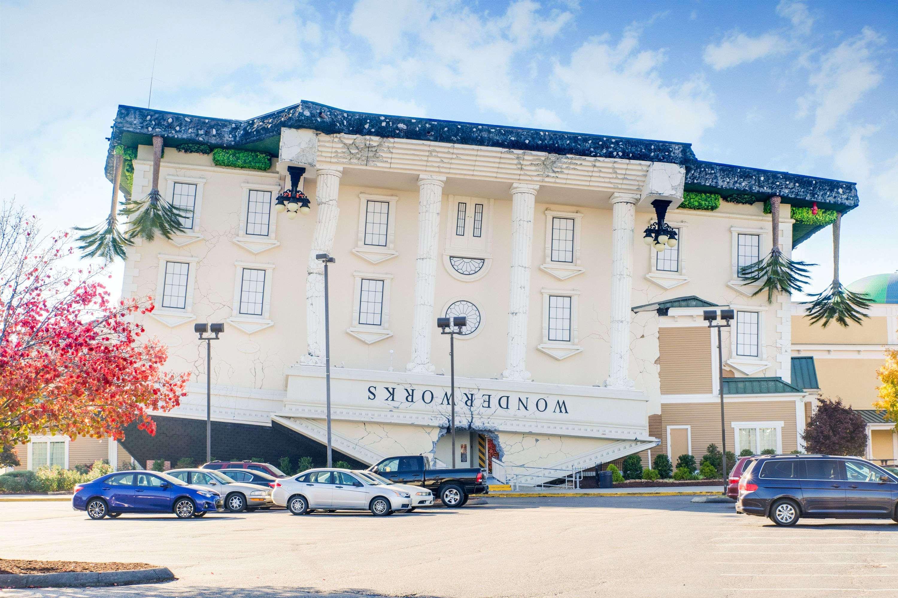 Hotel Microtel & By Wyndham