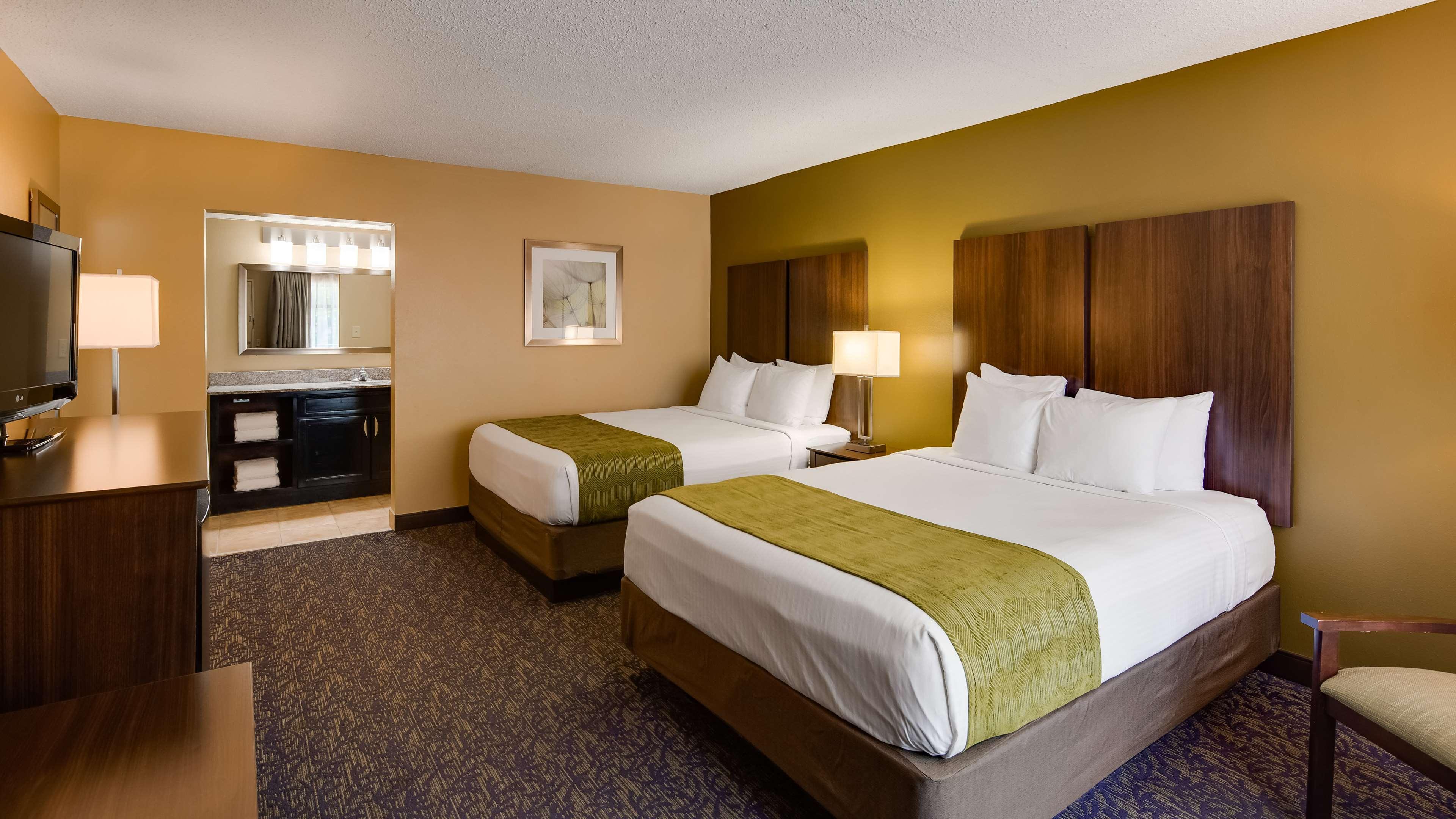 Western Plaza Hotel