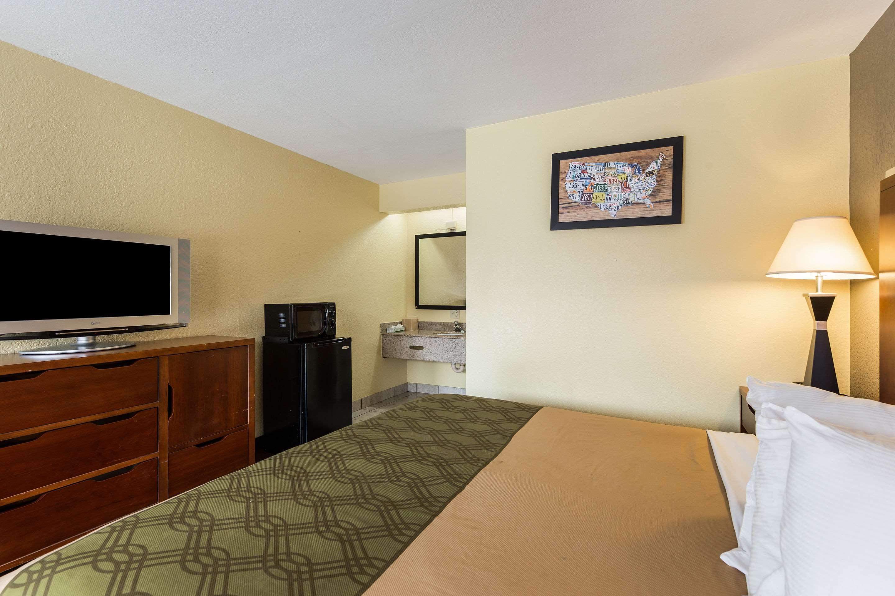 Hotel Econo