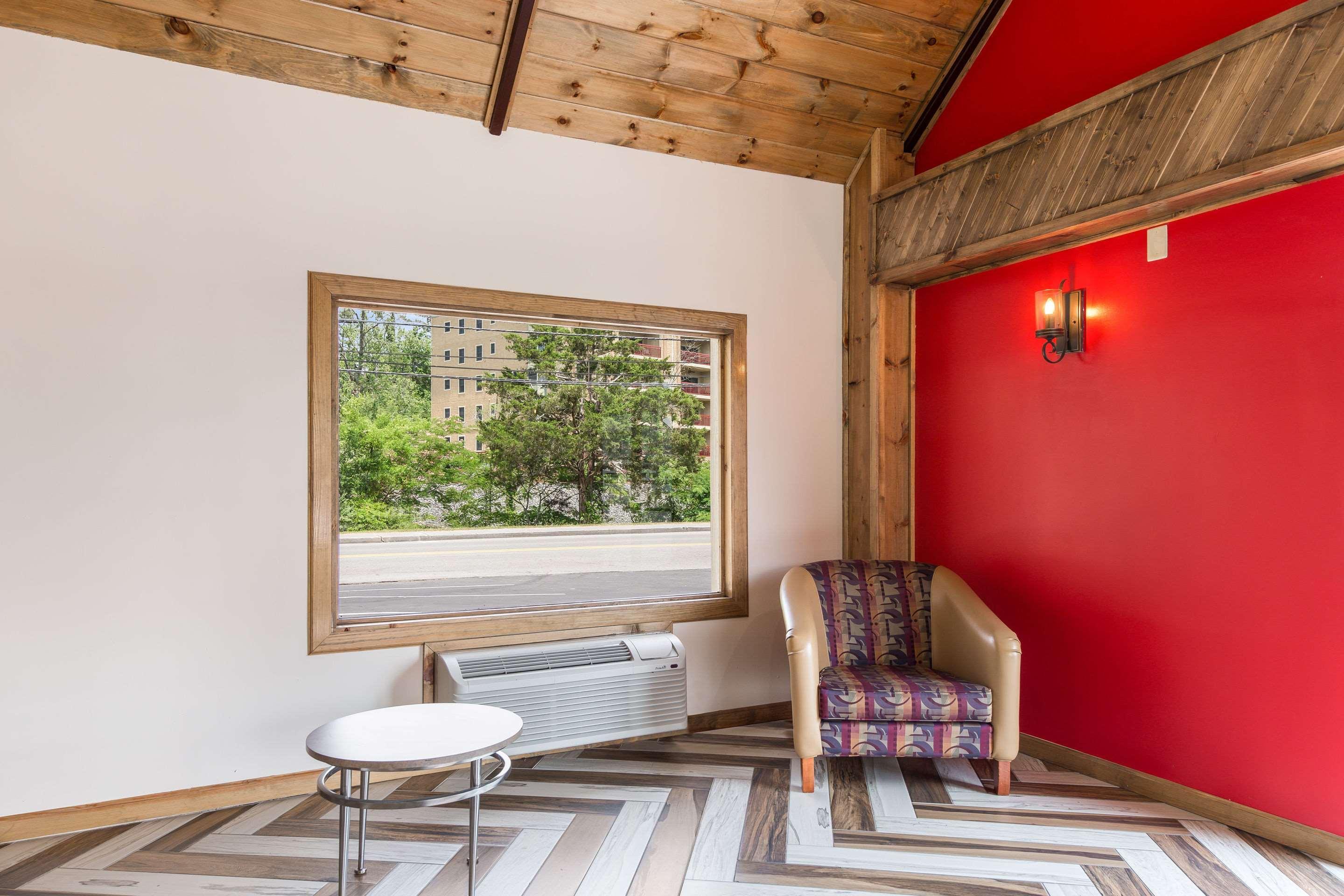 Econo Hotel Pigeon Forge