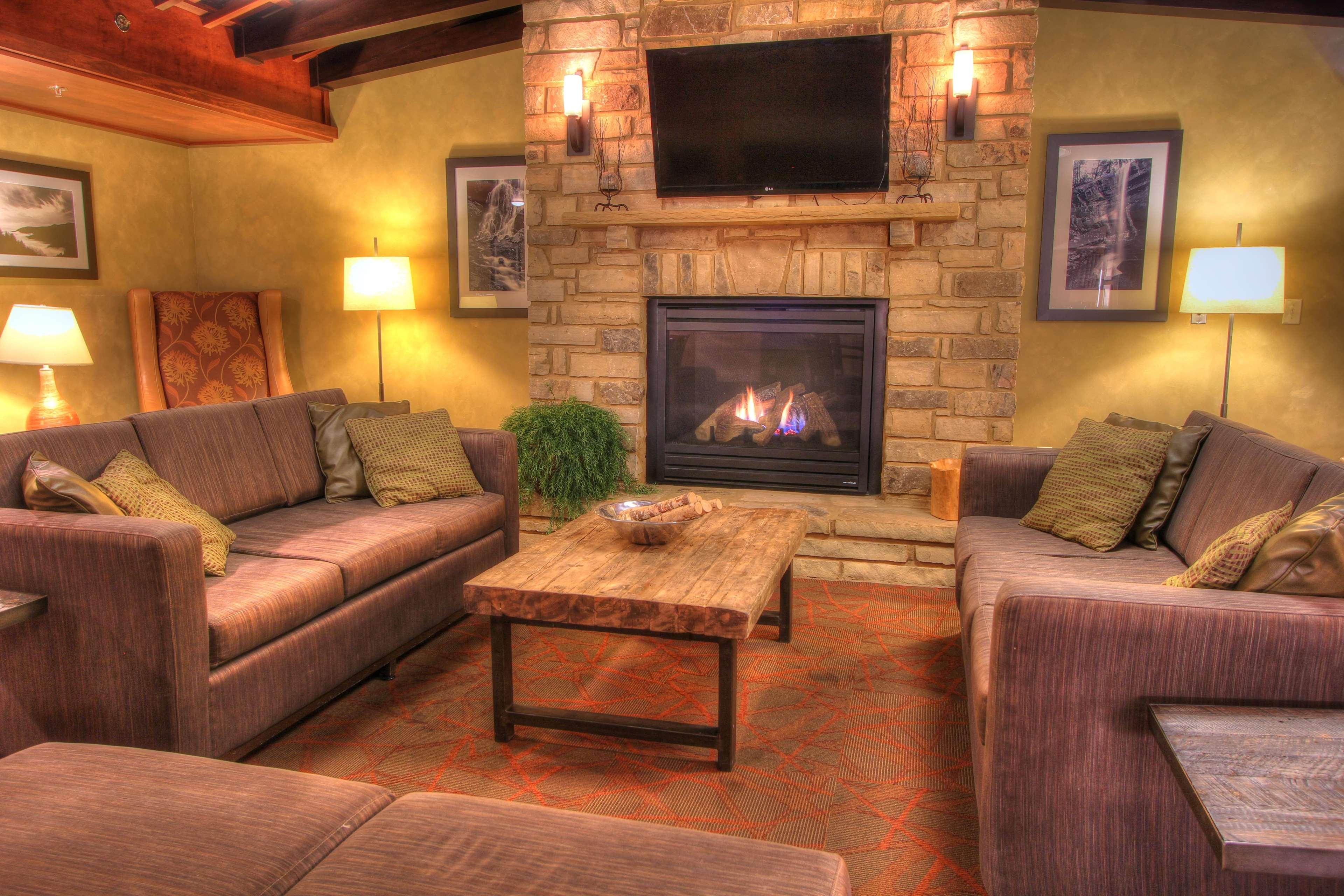 Hampton 3* Pigeon Forge