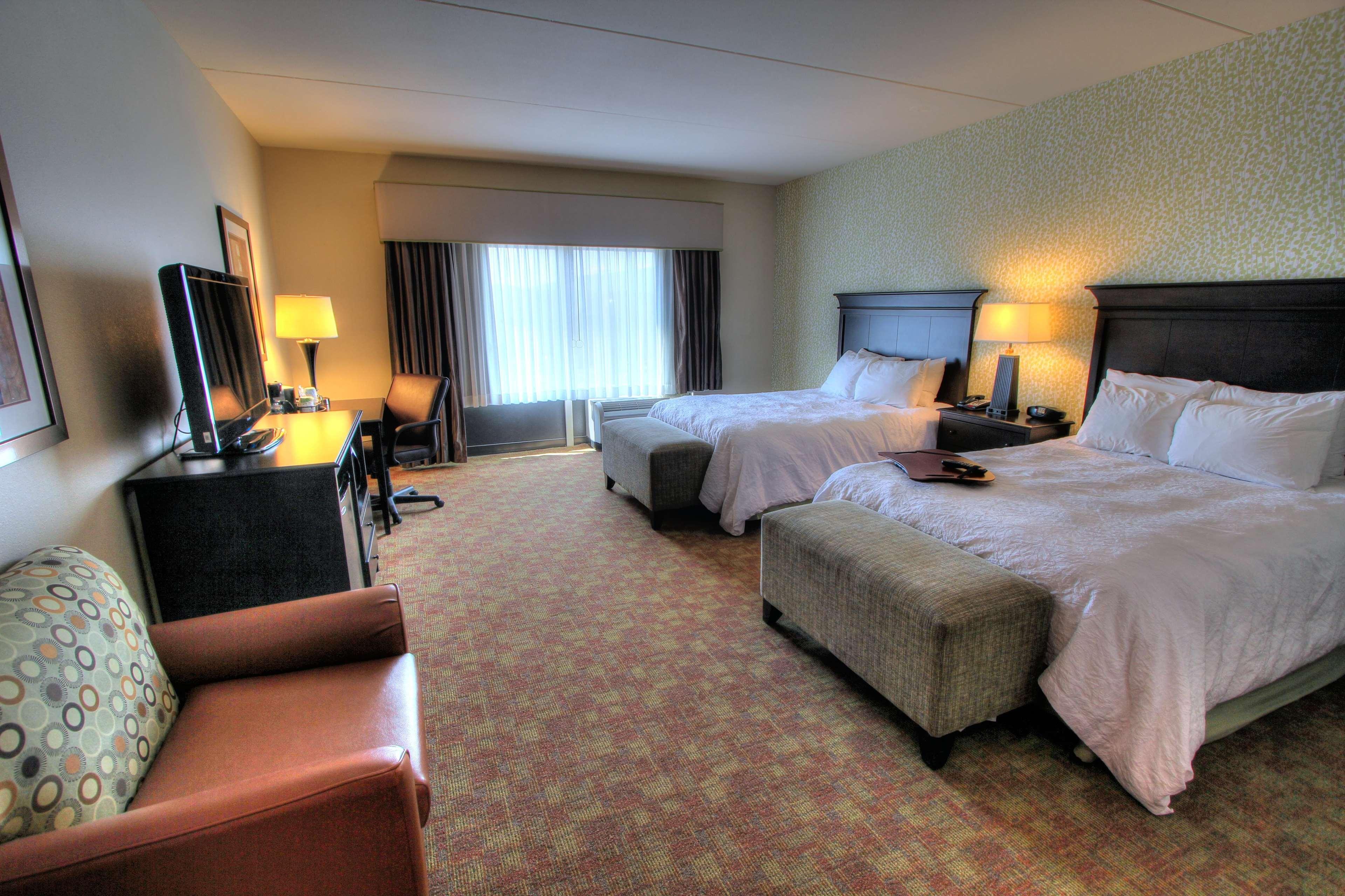 Hotel Hampton 3*