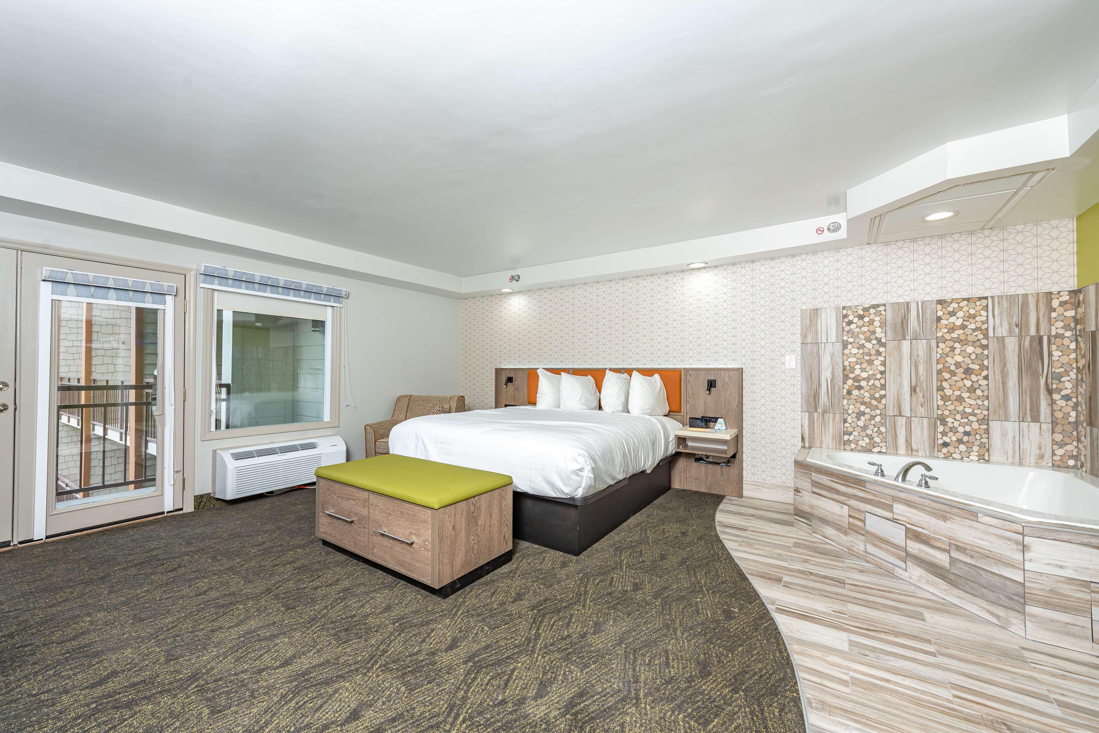 Western Apple Valley Hotel
