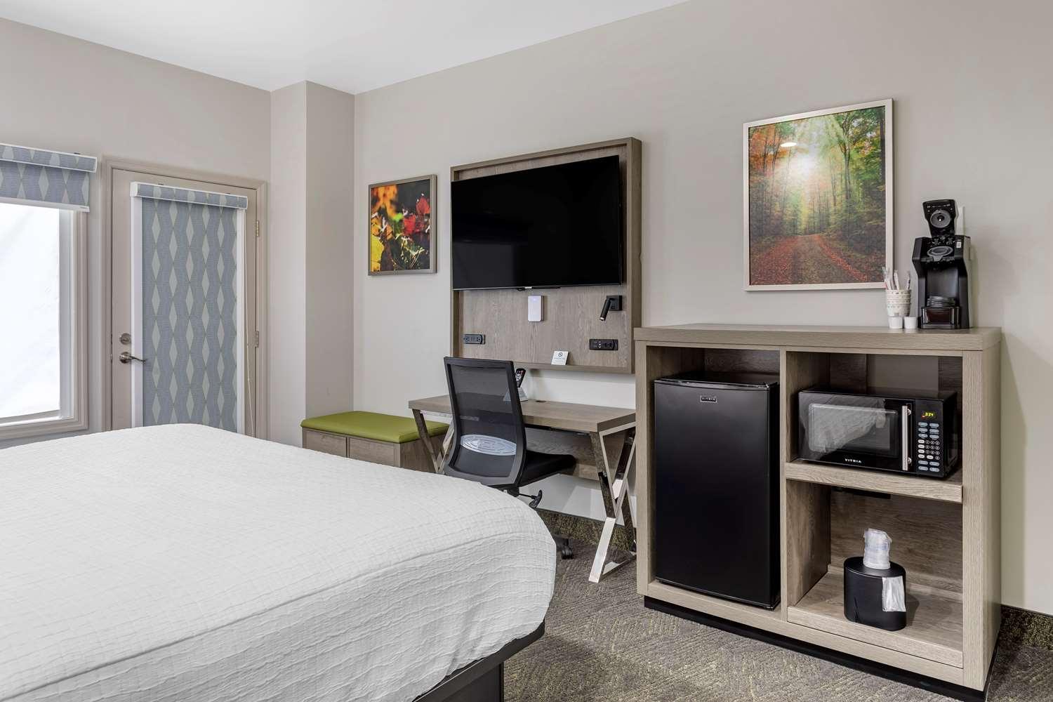 Western Apple Valley Hotel