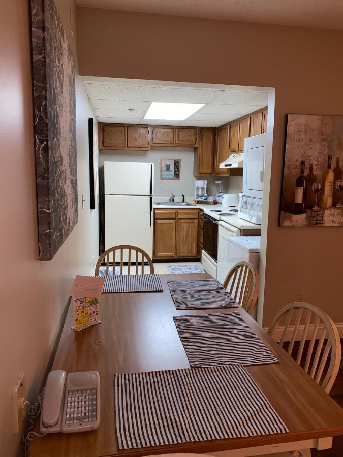 River Place #205 2bd Holiday home