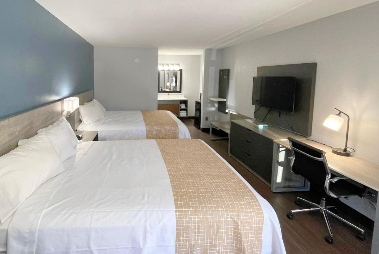 Travelodge By Wyndham Dollywood Lane Pigeon Forge