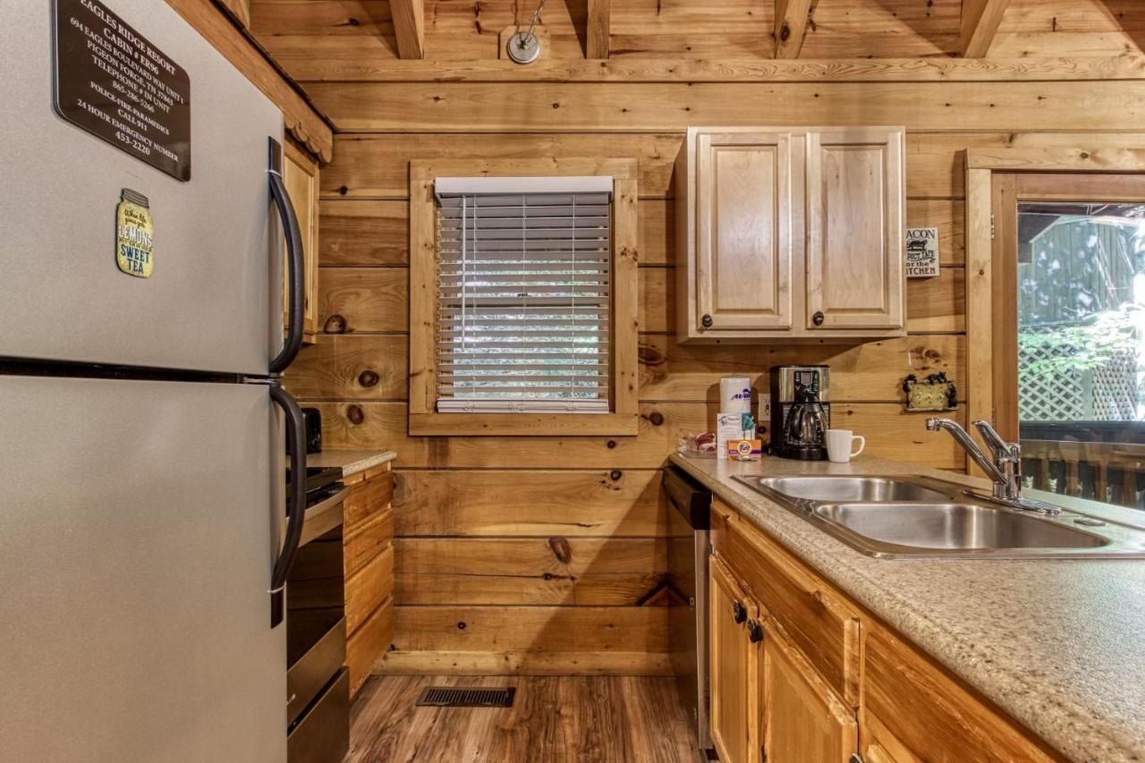 Er96 - Squirrel's Leap - Great Location! Close To Town! Holiday home Pigeon Forge