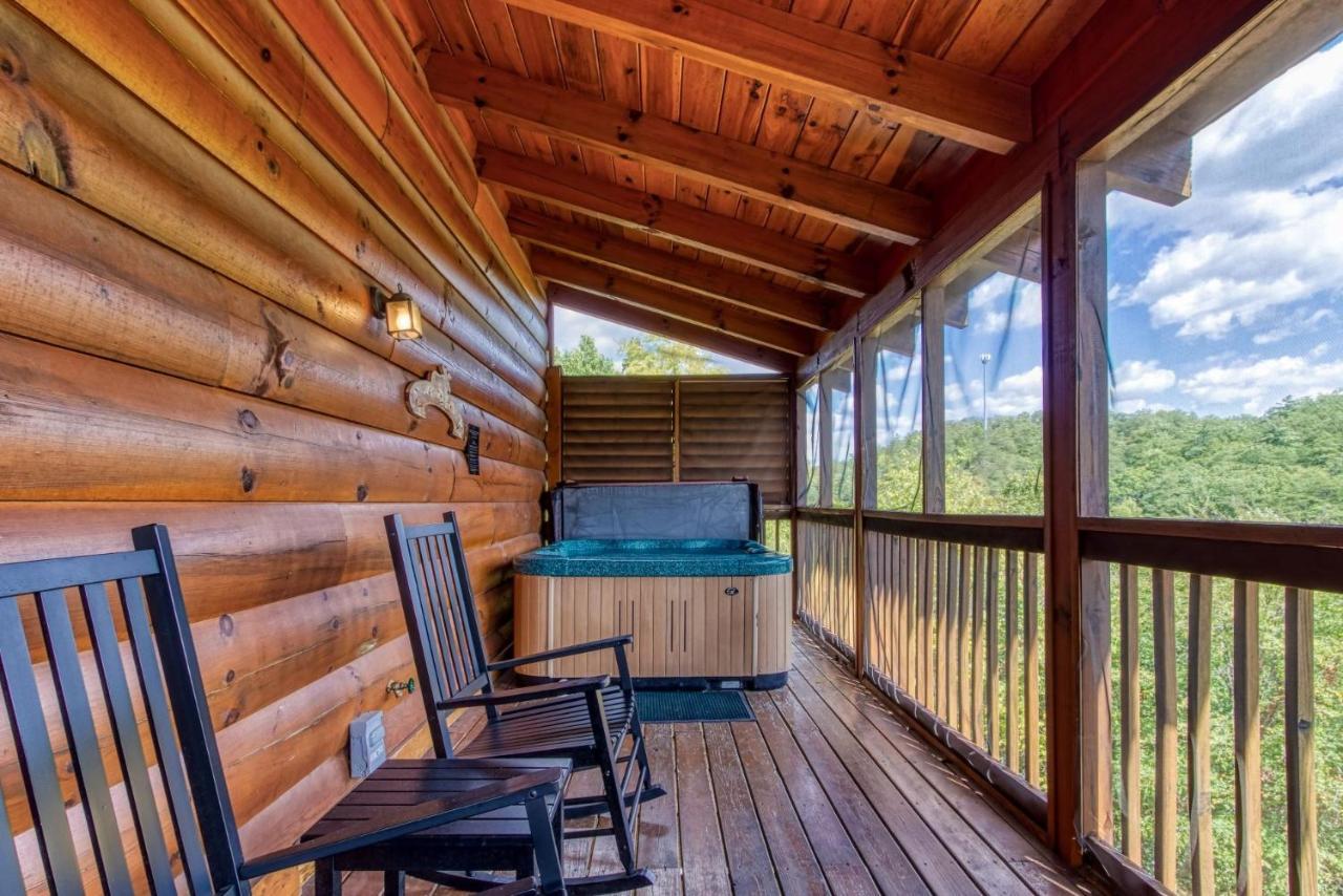 Ern864 - The Cedars - Great Location! Close To The Action! Holiday home Pigeon Forge