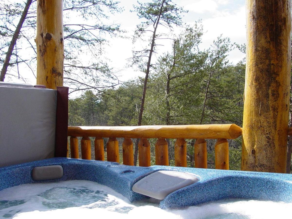 Ern854 - Wagon Wheel - Great Location! Close To The Action! *