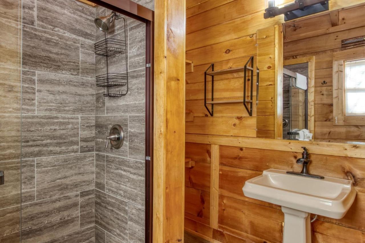 Holiday home Er16 - Mountain Blessing - Great Location - Close To Town! *