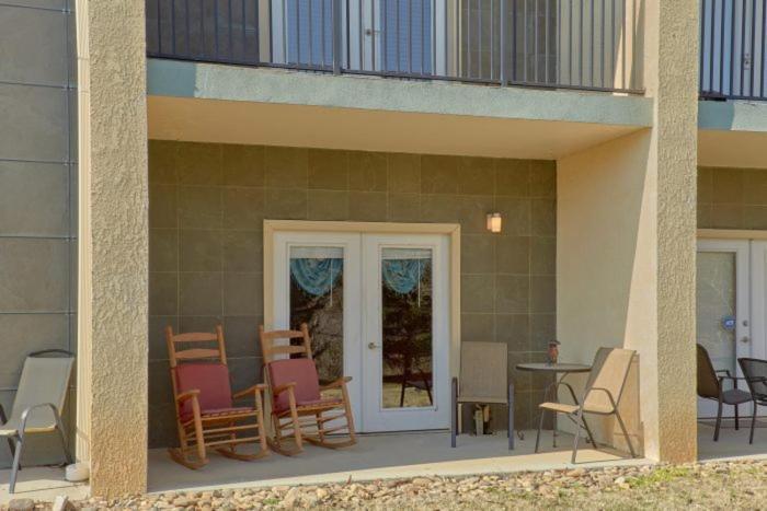 Aparthotel Mountain View Condos-5102