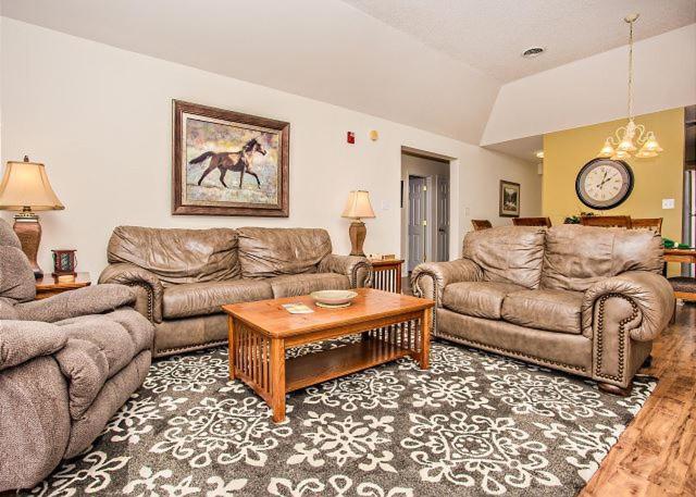 Apartment Smokin Views Whispering Pines 651 Pigeon Forge
