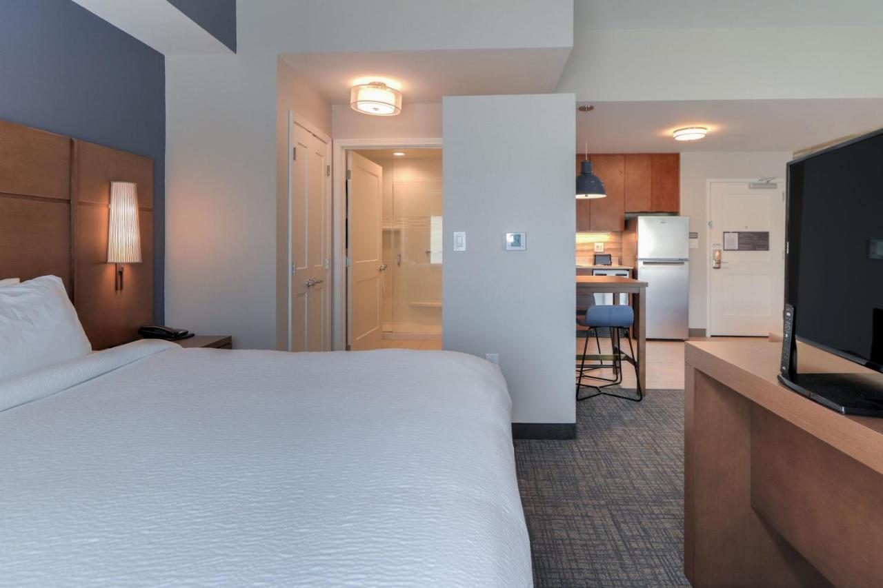By Marriott Pigeon Forge