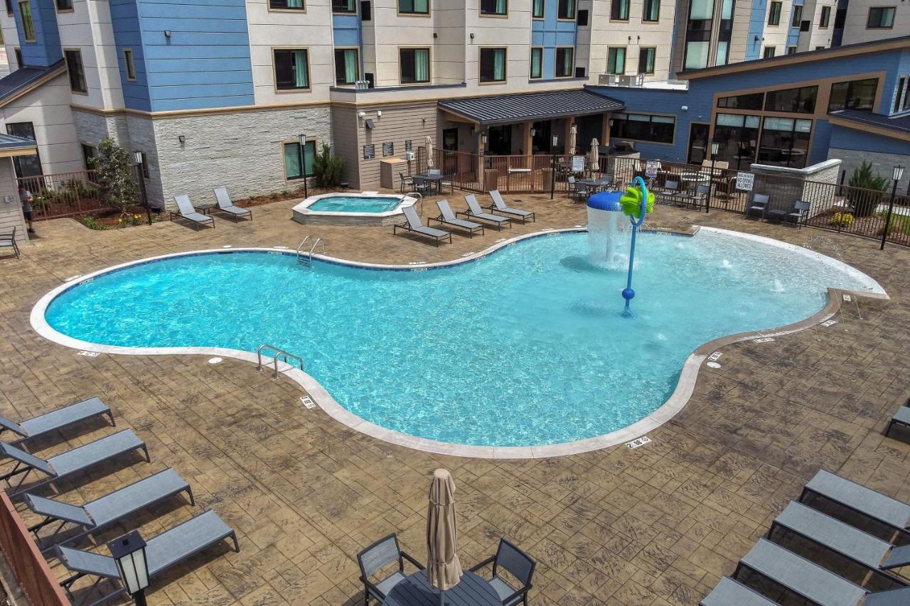 Hotel By Marriott *