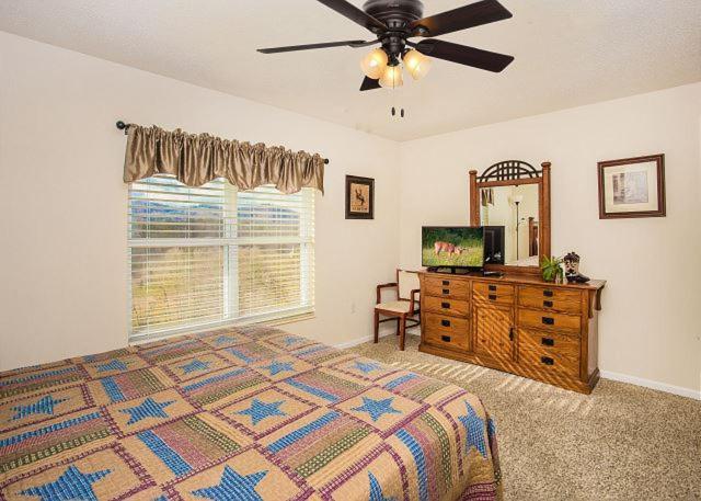 Apartment Smokin Views Whispering Pines 651