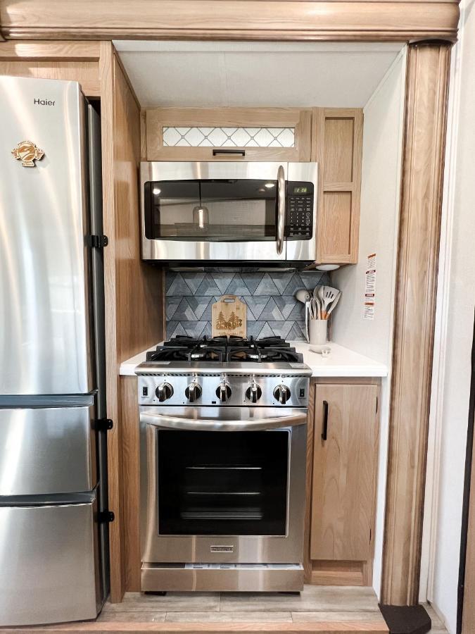 Landing Rv *