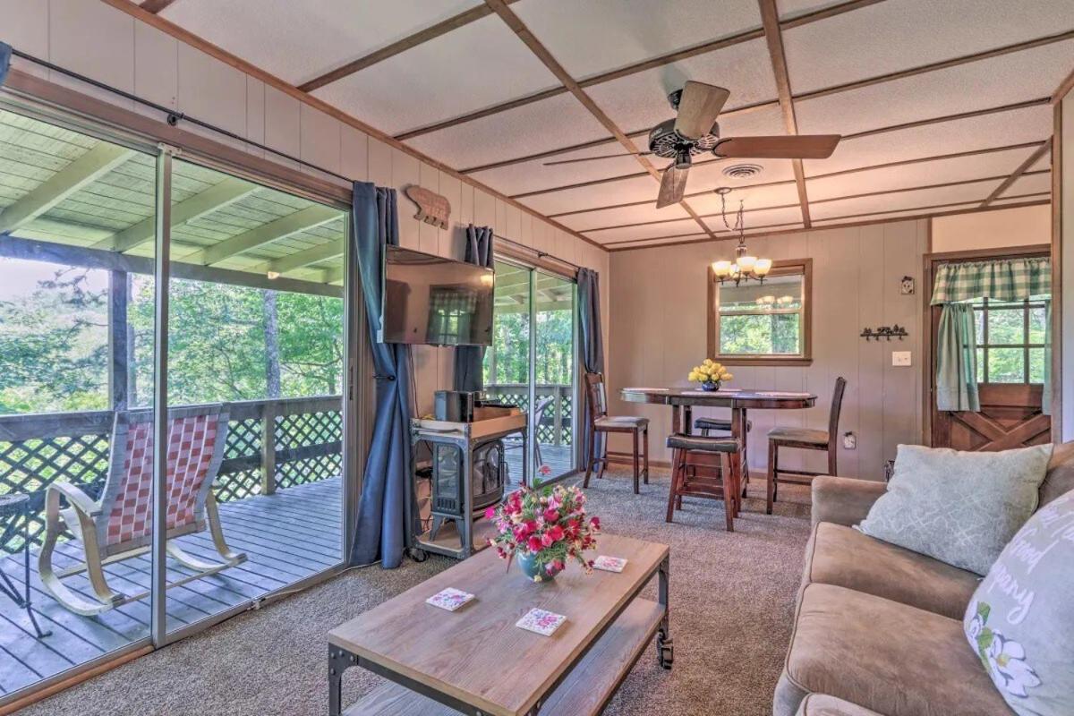 Pet Friendly Super Cozy Mtn Retreat Wfirepit Holiday home