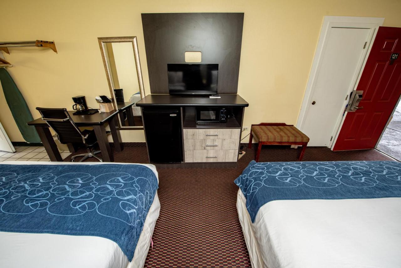 River Place Motel