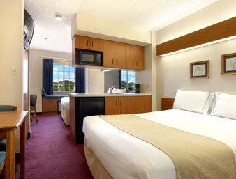 Microtel & By Wyndham 3*
