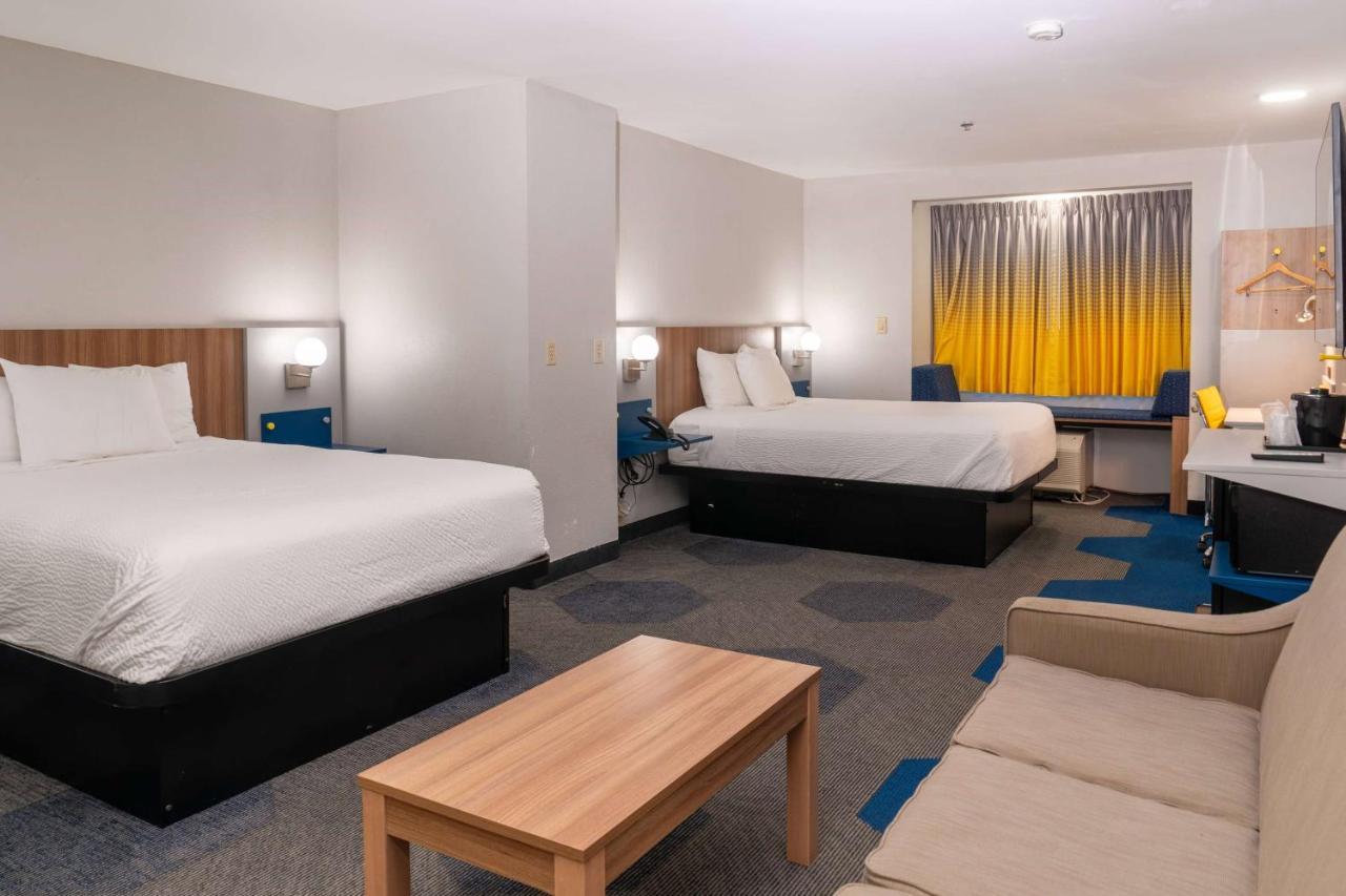Microtel & By Wyndham
