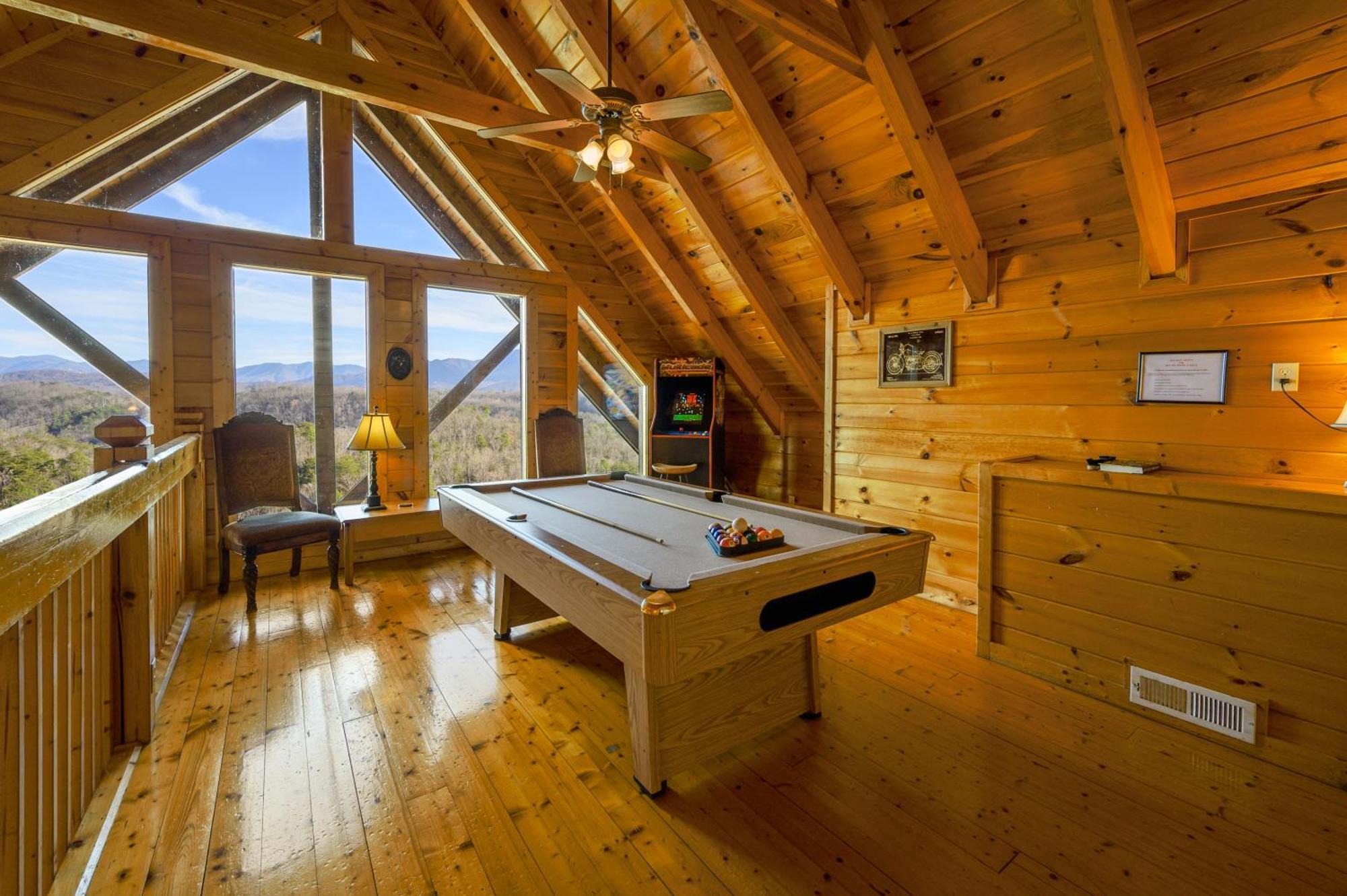 Raccoon Ridge Pigeon Forge
