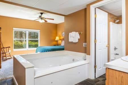 Holiday home The Dean - Relaxing With Pools Pigeon Forge