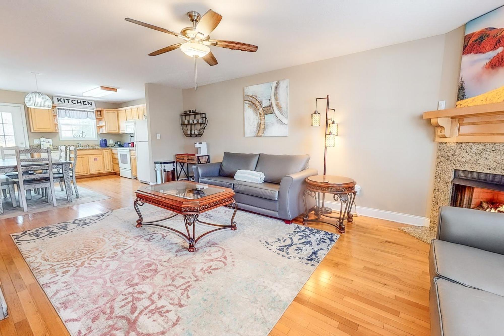 Bare Assets Holiday home Pigeon Forge