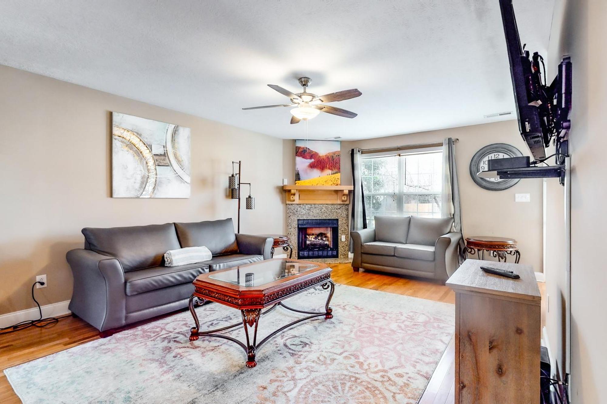 Bare Assets Holiday home Pigeon Forge