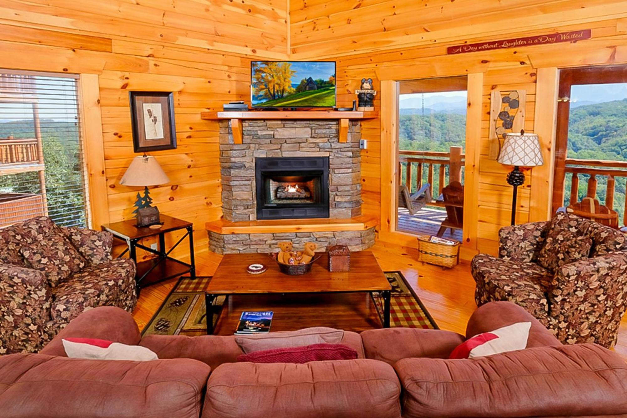 Highland Plunge * Pigeon Forge