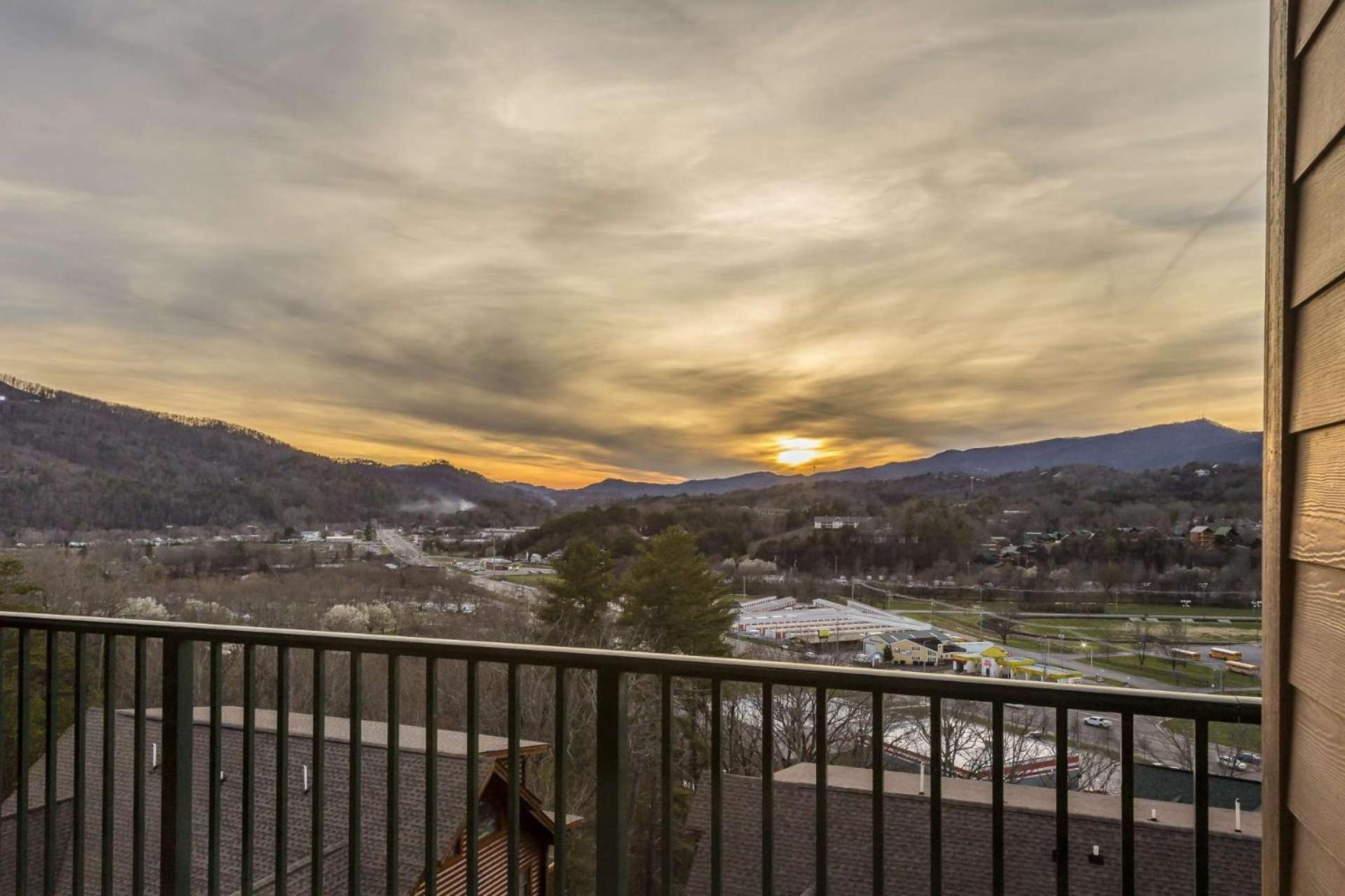 Big Bear #4004 Holiday home Pigeon Forge