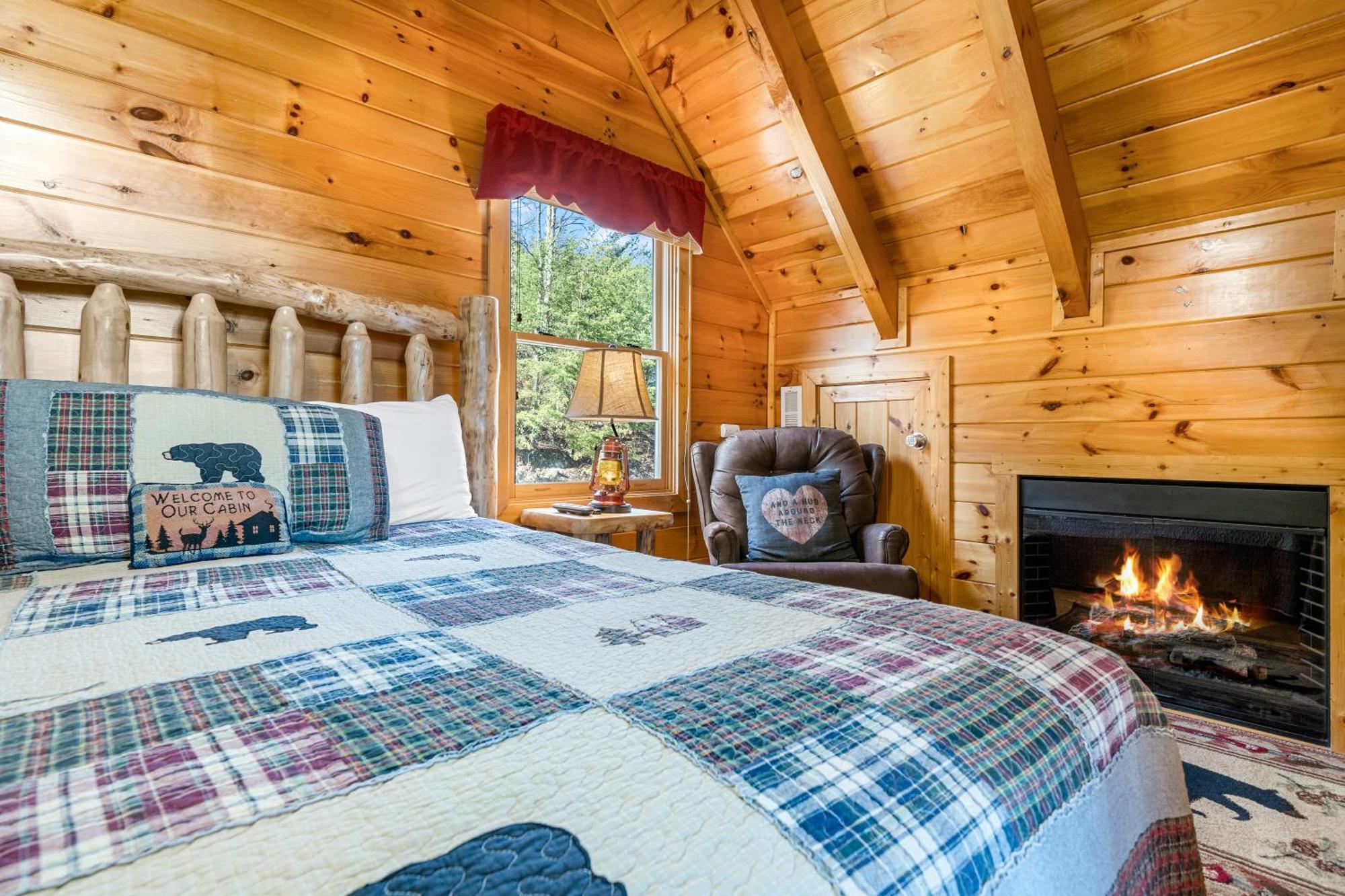 A Higher Calling, 1089 Of Free Area Attraction Tickets For Each Paid Day, Dollywood And More! Holiday home *