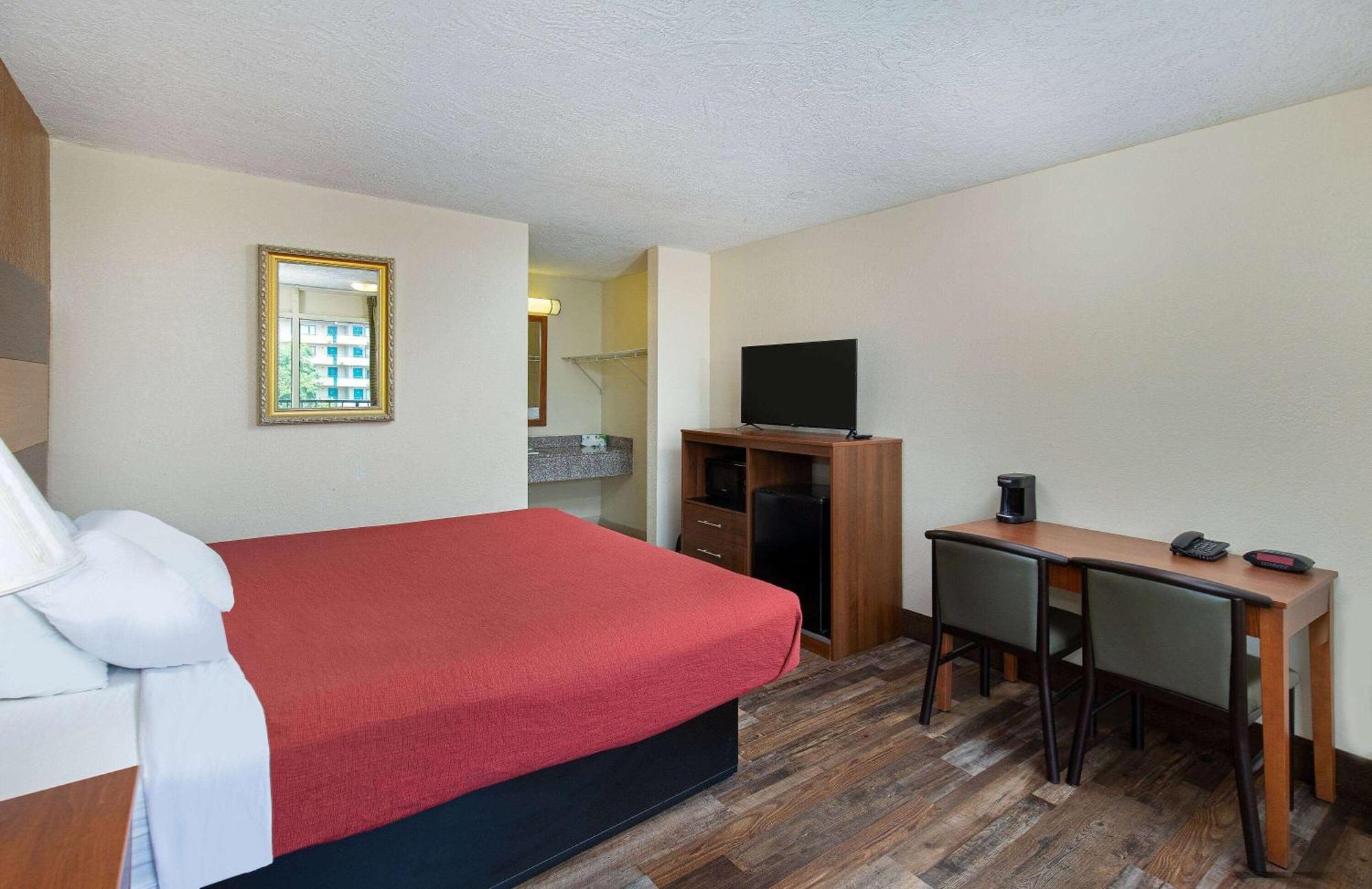 Motel Americana A Travelodge By Wyndham