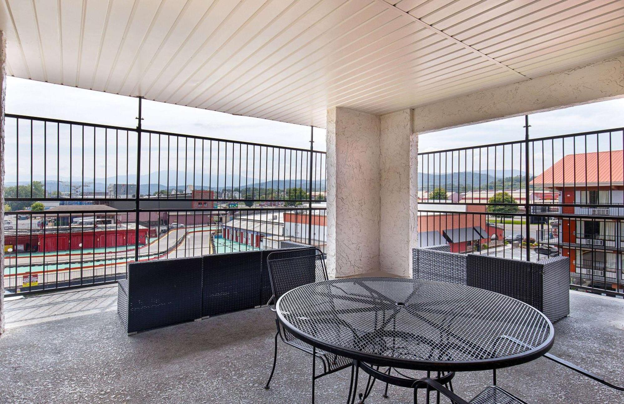 Americana A Travelodge By Wyndham 2* Pigeon Forge
