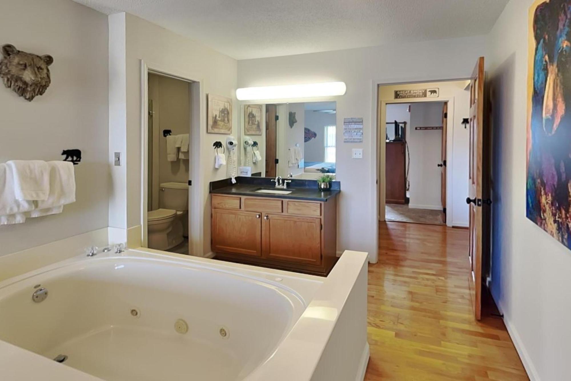 O The Pines Whispering Pines 253 Apartment Pigeon Forge