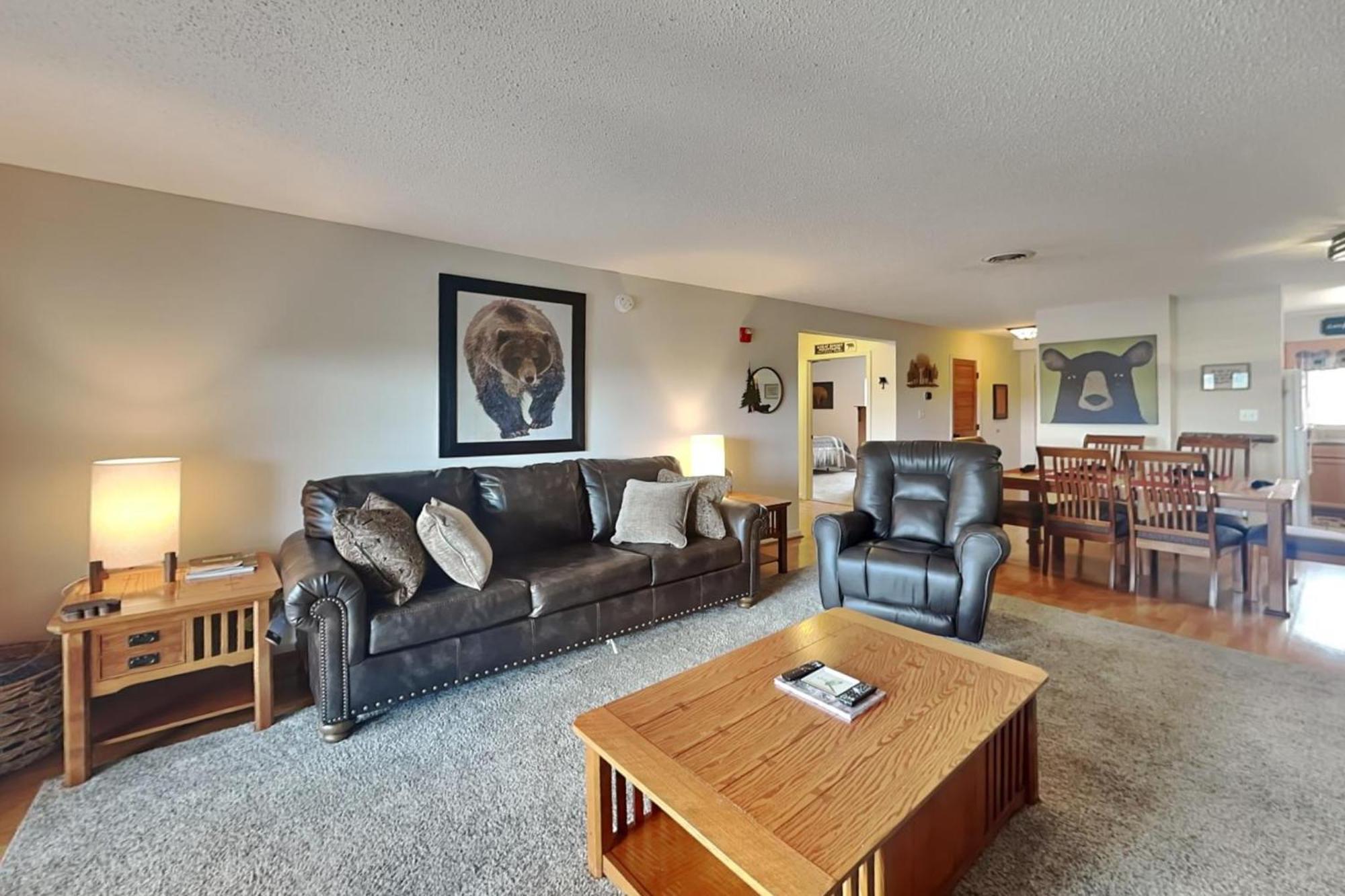 Apartment O The Pines Whispering Pines 253 *