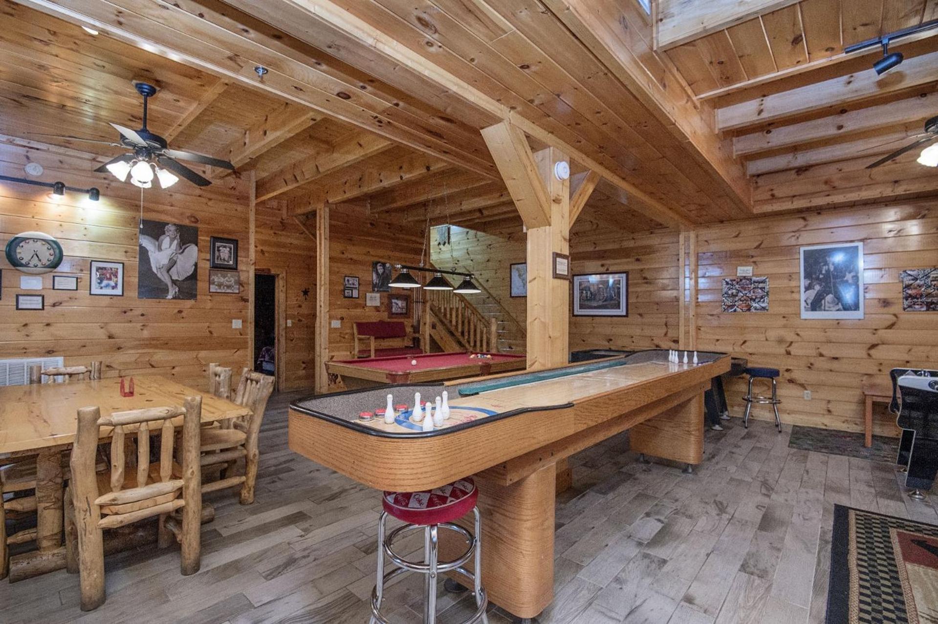 Holiday home Ern854 - Wagon Wheel - Great Location! Close To The Action!