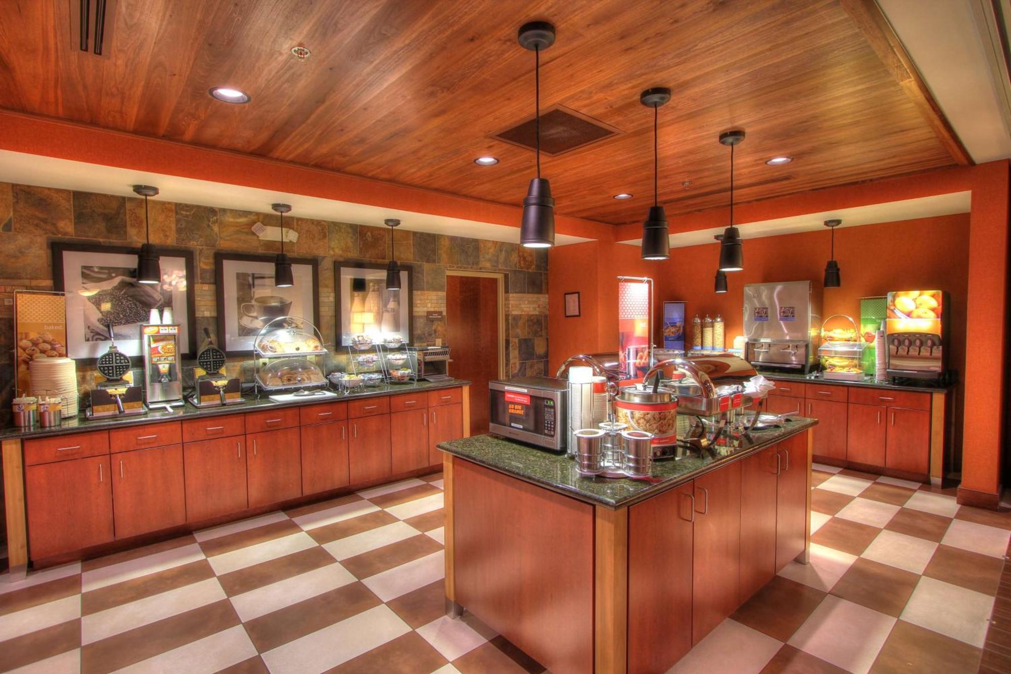 Hampton Hotel Pigeon Forge
