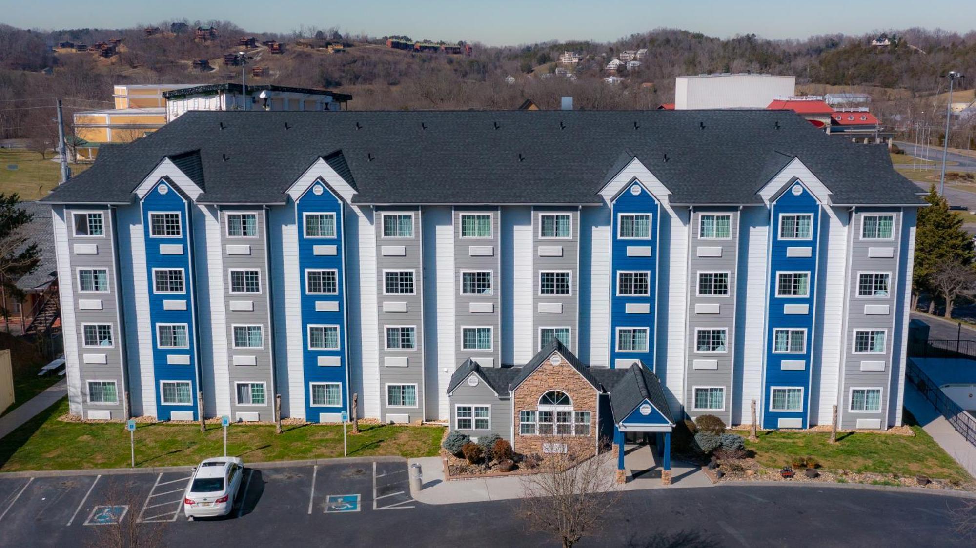 Microtel & By Wyndham Hotel Pigeon Forge