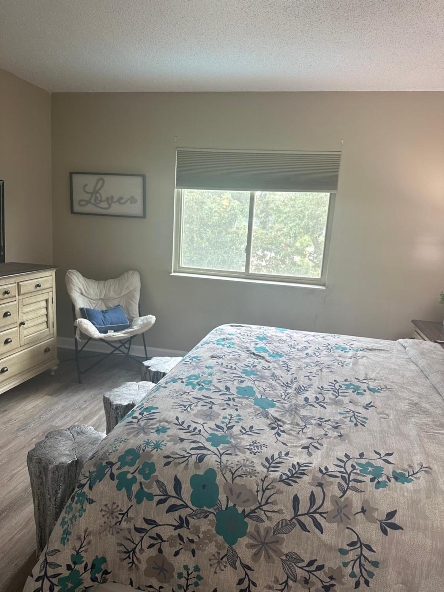 River Place #401 2bd
