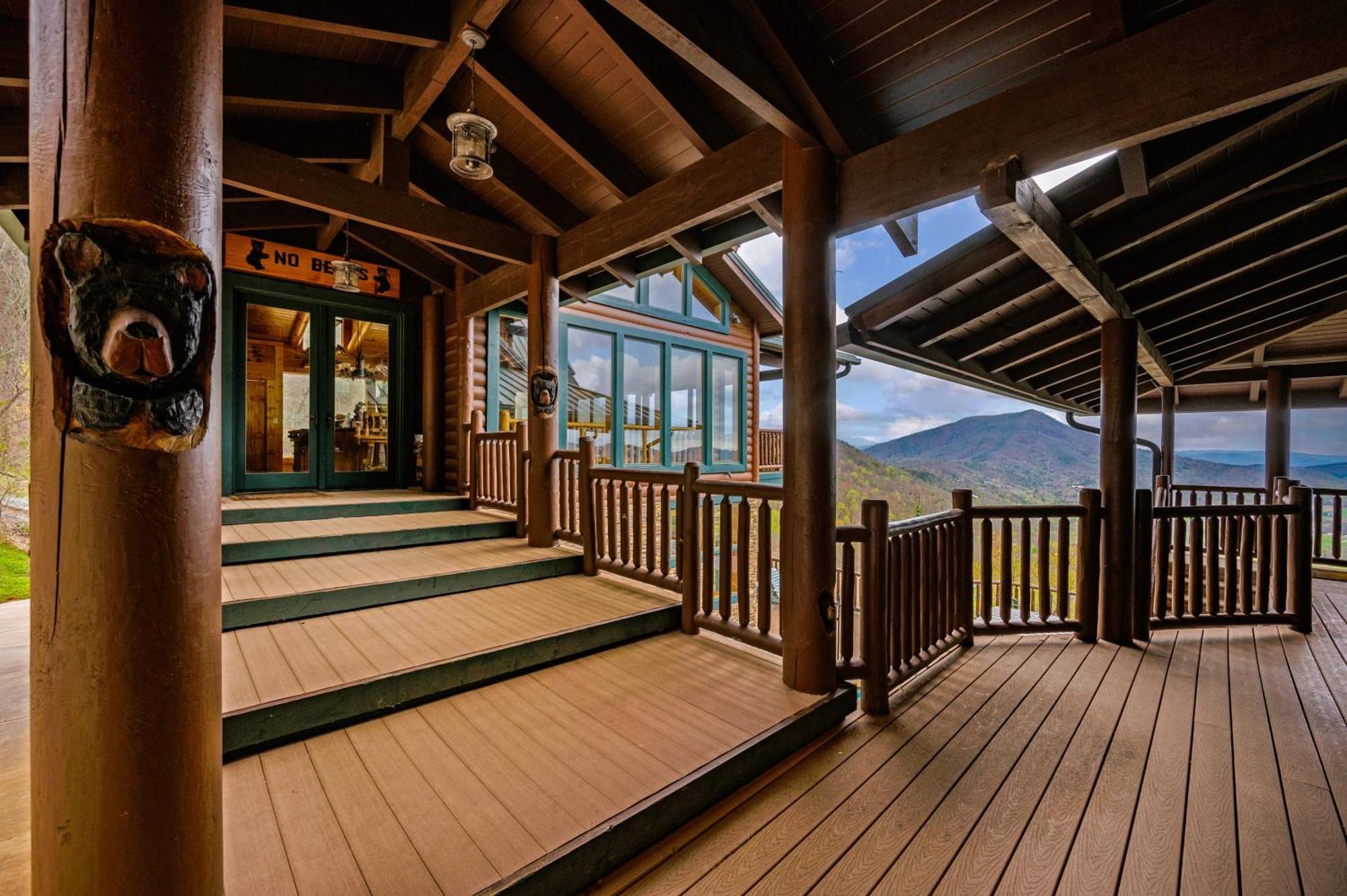 Scenic Views Estate * Pigeon Forge