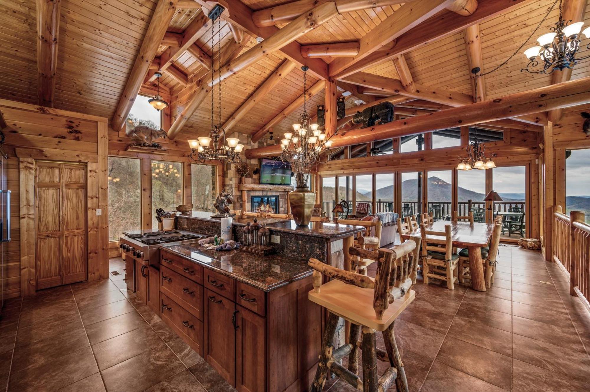 Villa Scenic Views Estate