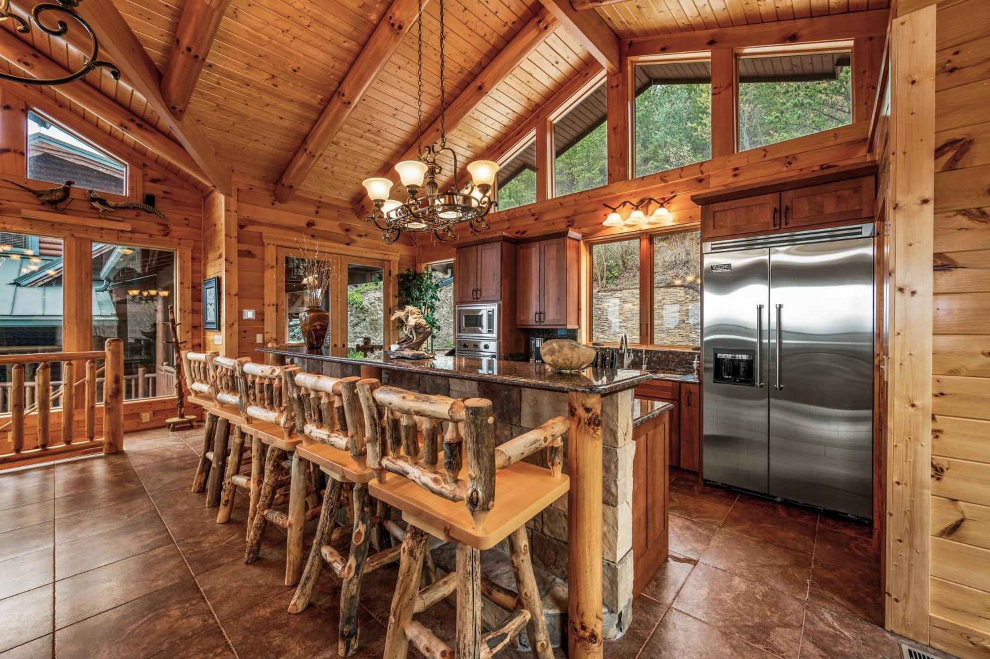 Scenic Views Estate * Pigeon Forge