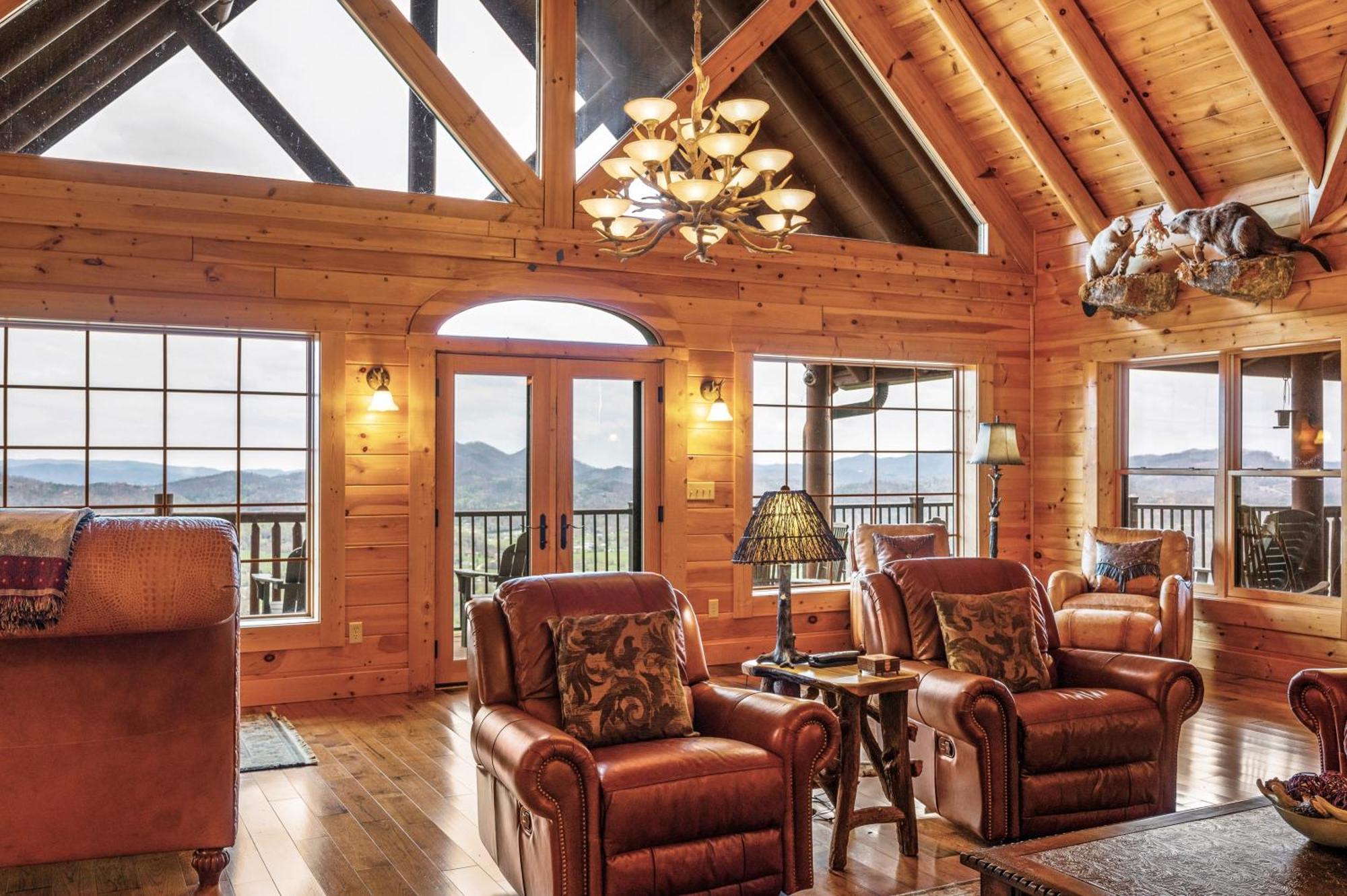 Scenic Views Estate Villa